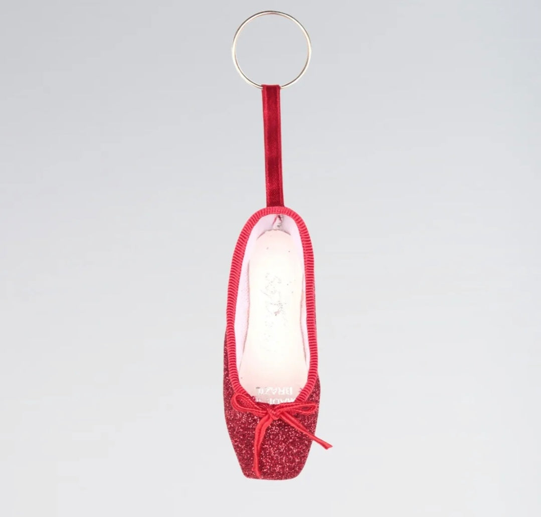 So Danca sparkly pointe shoes keyring