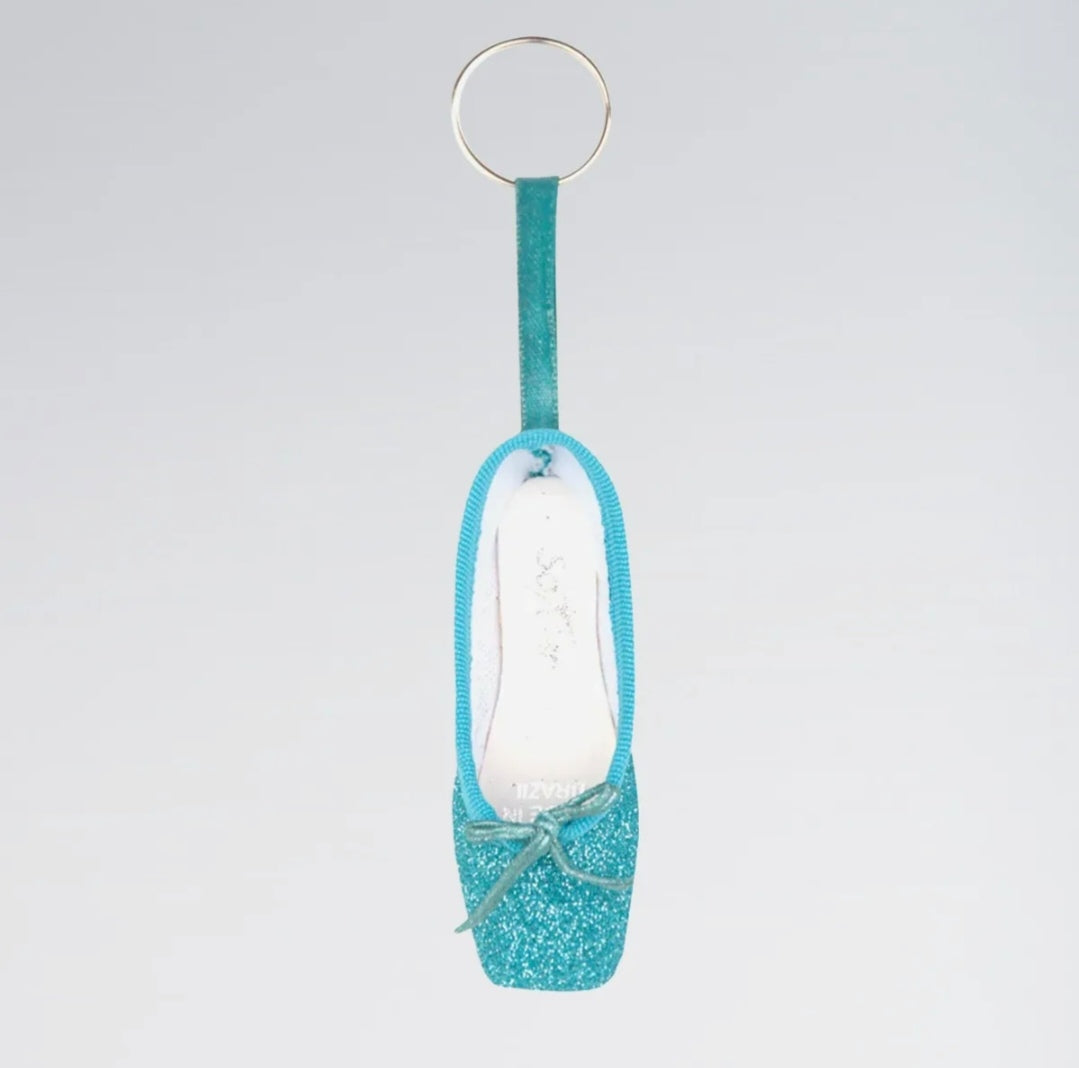 So Danca sparkly pointe shoes keyring