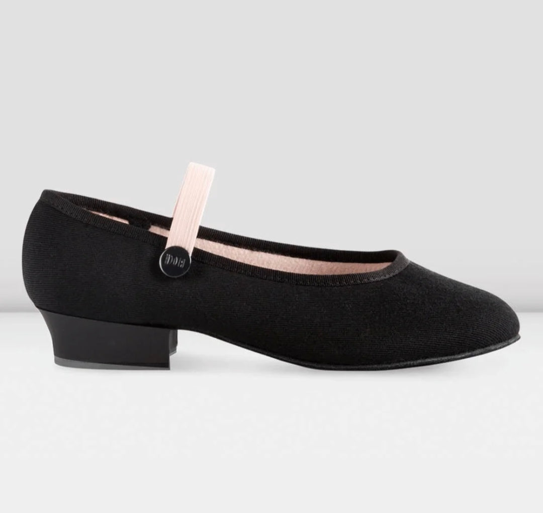 Bloch Accent low heel character shoes