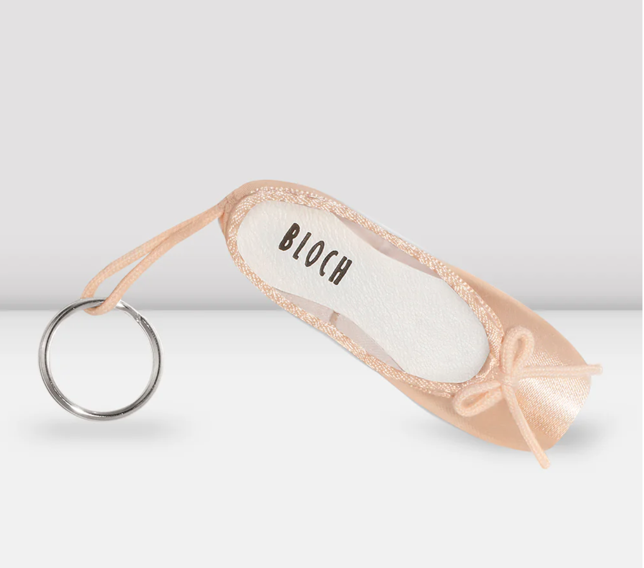 Bloch pointe shoe keyring.